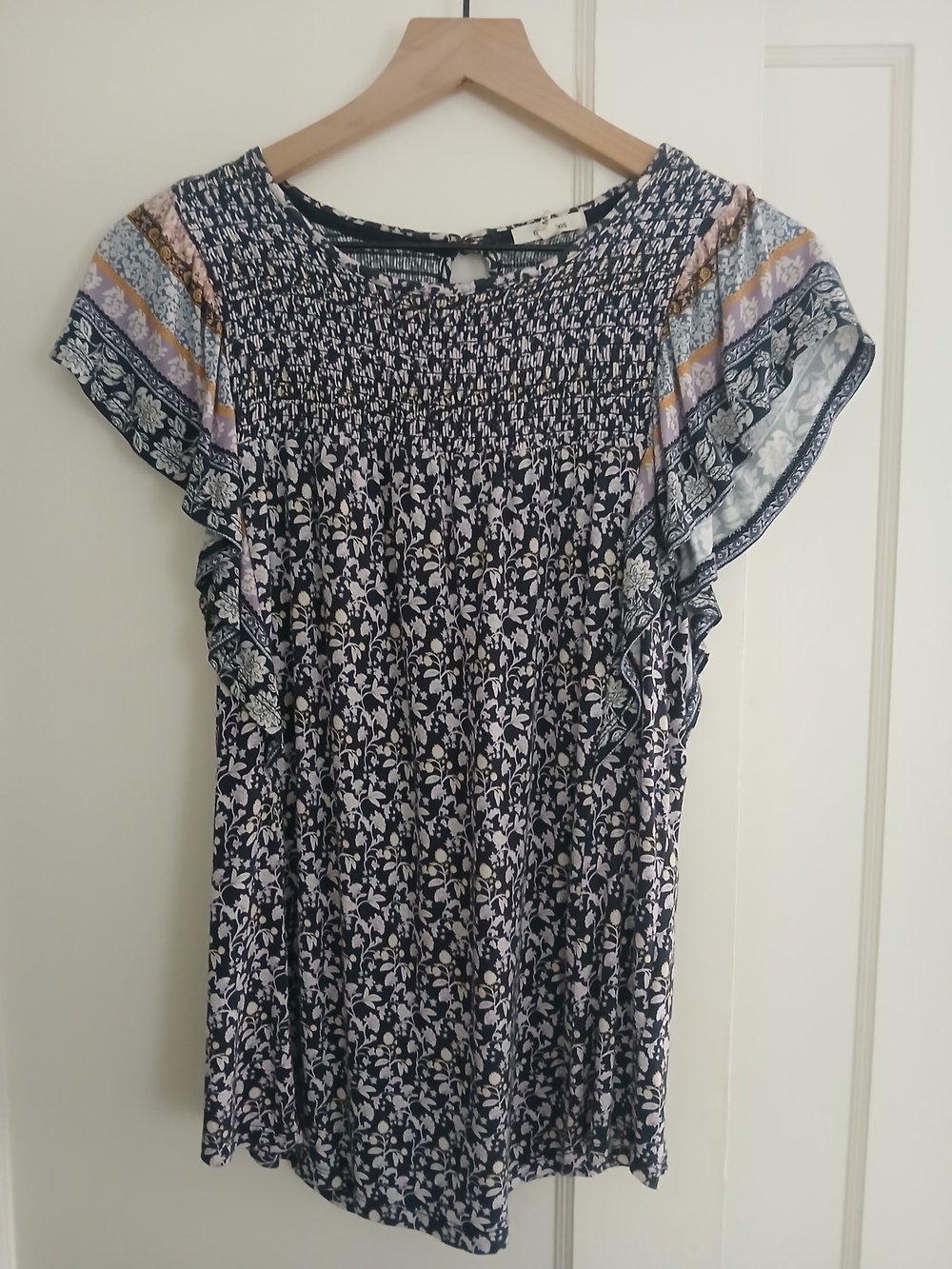 Maurices Floral Ruffle Sleeve Blouse Size M